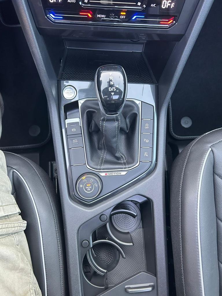 Volkswagen Tiguan R Line 2.0 TDI 200CH DSG - Noir