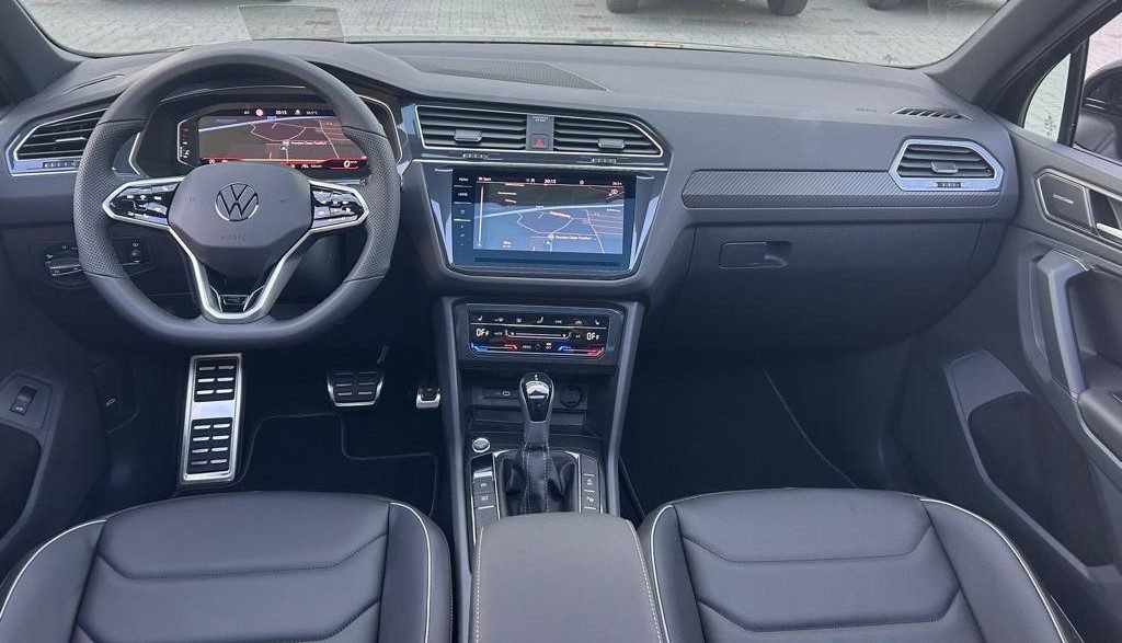 Volkswagen Tiguan R Line 2.0 TDI 200CH DSG - Noir